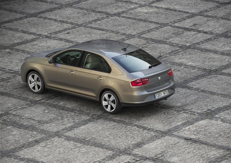 SEAT Toledo (2012-15) (33)