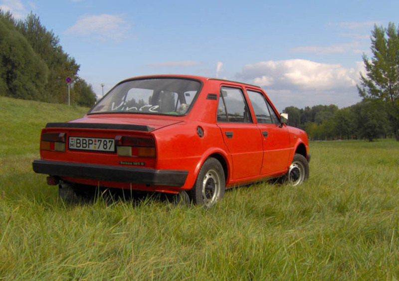 Skoda 105 (1985-89) (2)