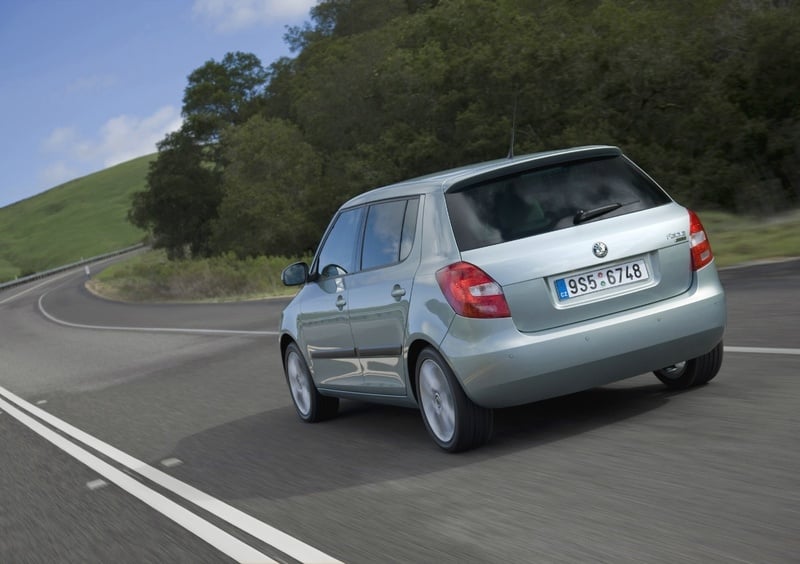 Skoda Fabia (2007-15) (2)