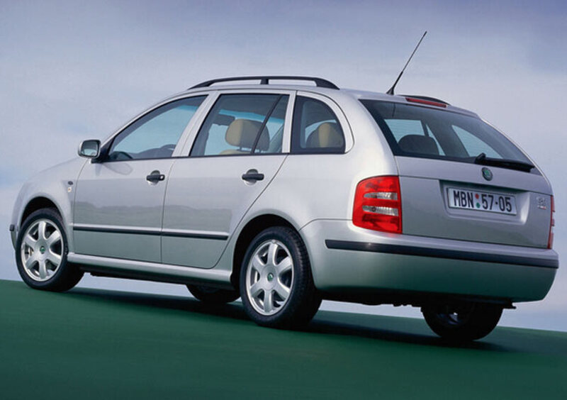 Skoda Fabia Station Wagon (2000-07) (2)