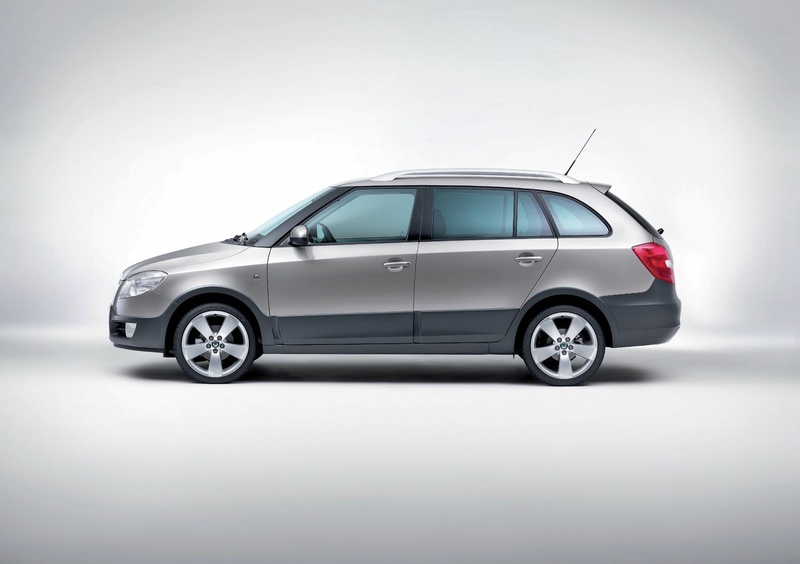 Skoda Fabia Station Wagon (2007-15) (5)