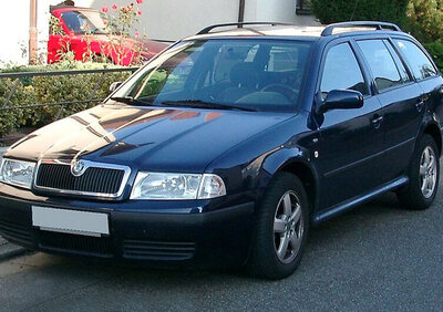 Skoda Octavia Station Wagon (1998-06)