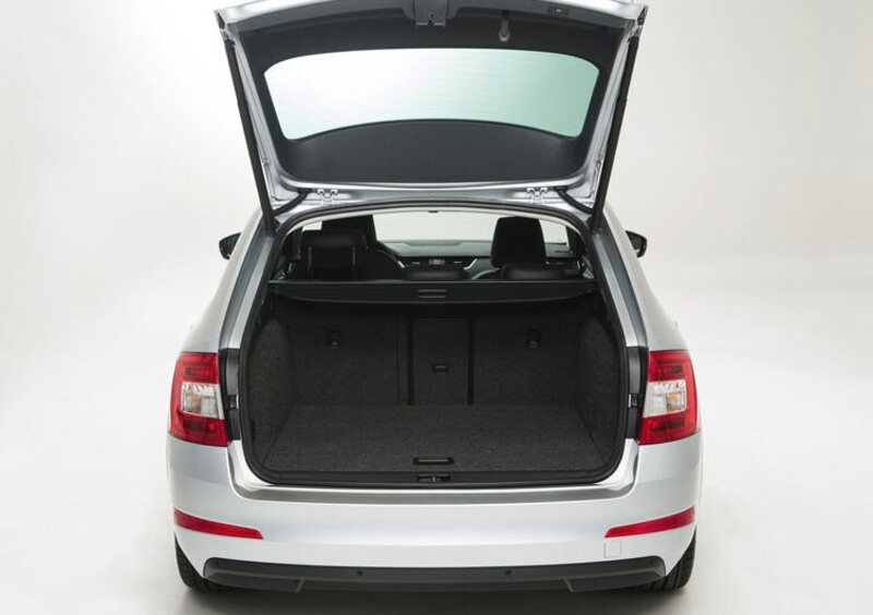 Skoda Octavia Station Wagon (2013-20) (17)