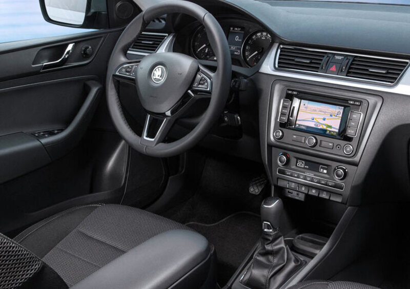 Skoda Rapid Spaceback (2013-19) (6)