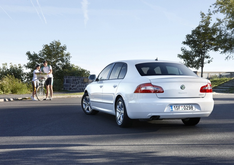 Skoda Superb (2008-15) (10)