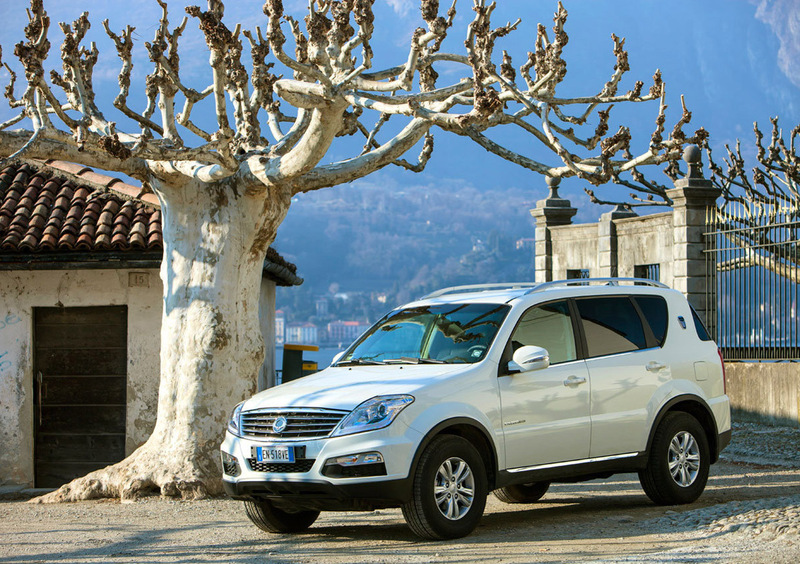 Ssangyong Rexton W (2013-17) (3)