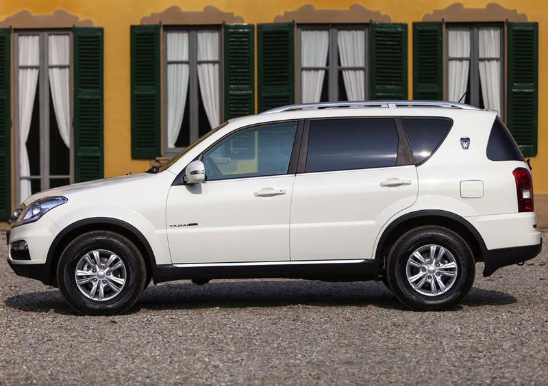 Ssangyong Rexton W (2013-17) (7)