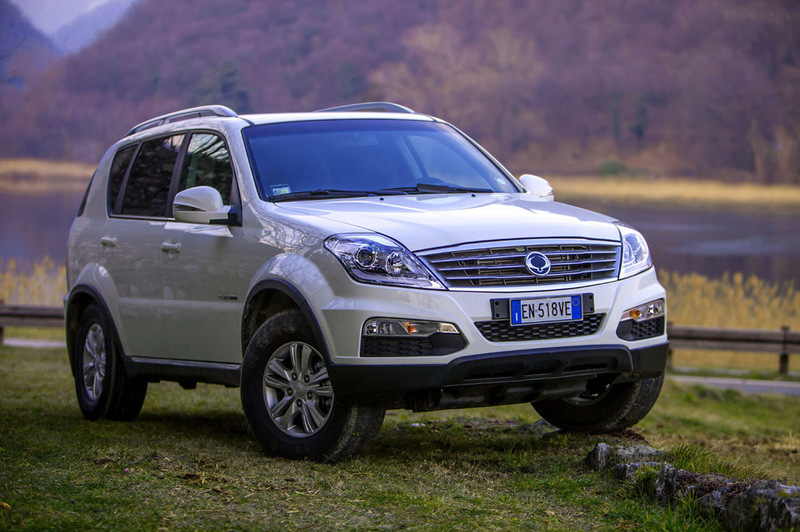 Ssangyong Rexton W (2013-17)