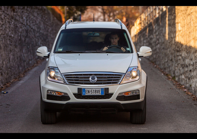 Ssangyong Rexton W (2013-17) (14)