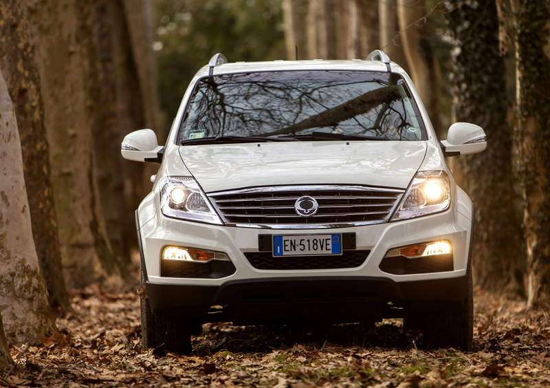 Ssangyong Rexton W (2013-17) (16)