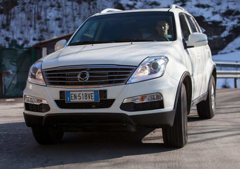 Ssangyong Rexton W (2013-17) (17)