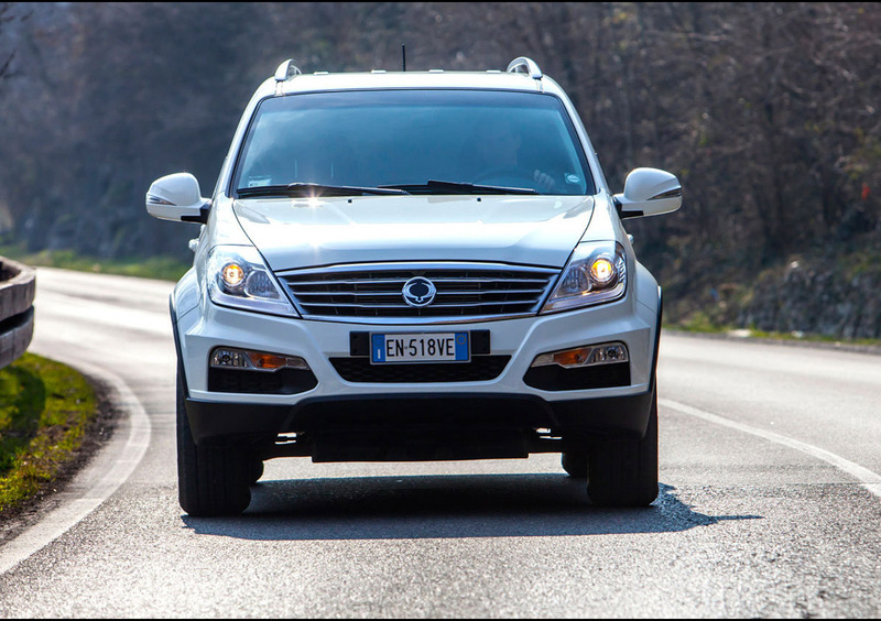 Ssangyong Rexton W (2013-17) (24)