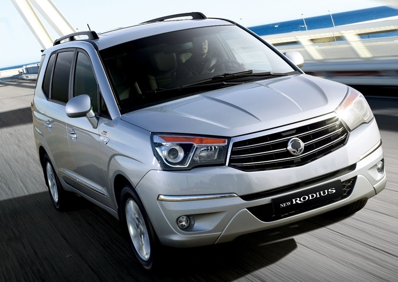 Ssangyong Rodius (2013-19)