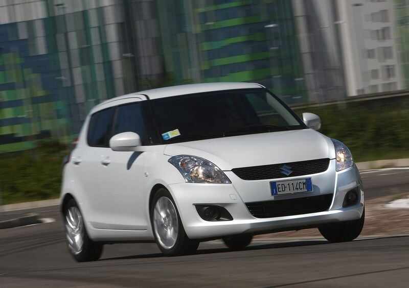 Suzuki Swift (2010-17) (18)