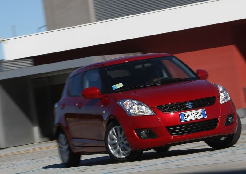 Suzuki Swift (2010-17) (23)