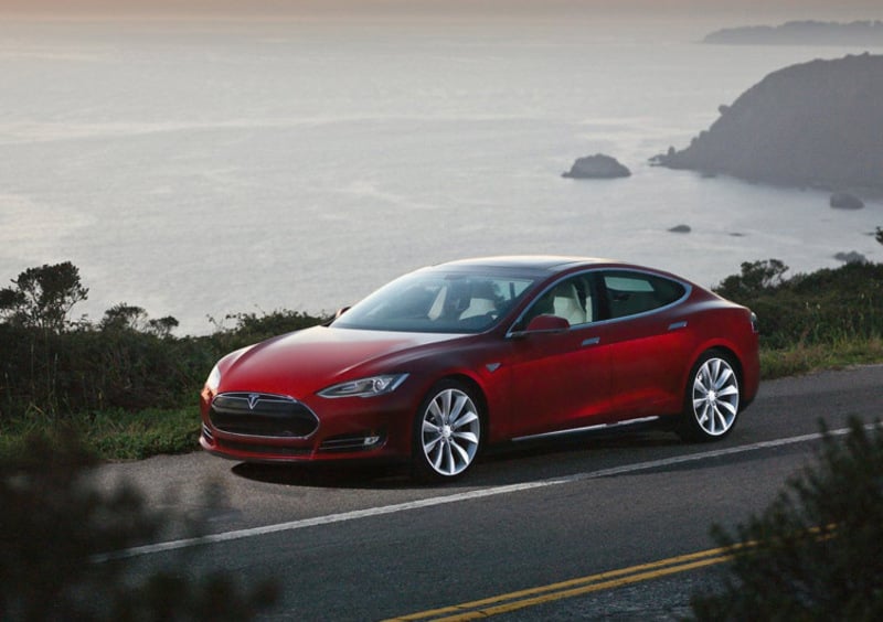 Tesla Model S (2013-->>) (43)