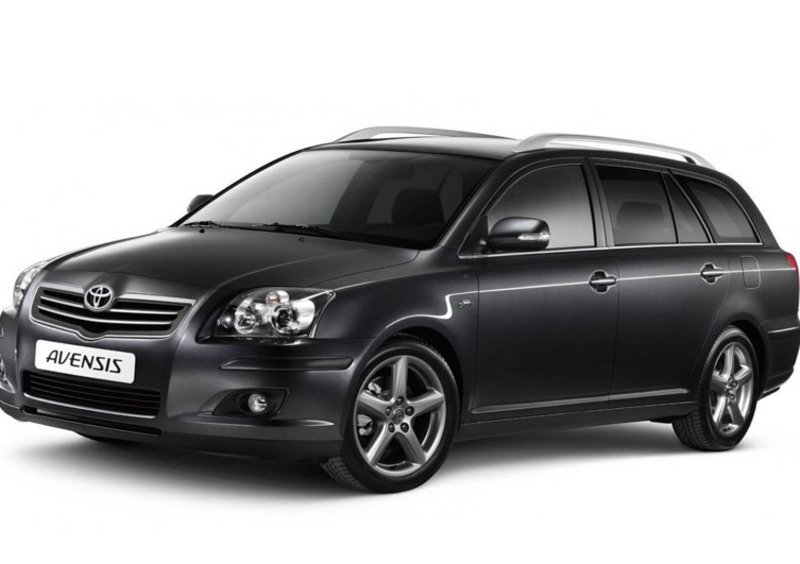 Toyota Avensis Station Wagon (2003-09) (2)