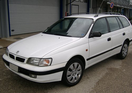 Toyota Carina Station Wagon (1995-98)