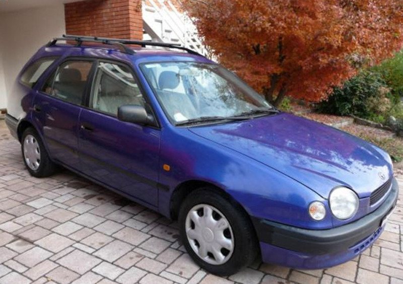 Toyota Corolla Station Wagon (1993-01)