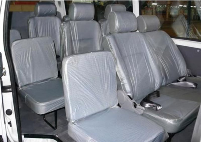 Toyota Hiace Furgone (2006-11) (4)