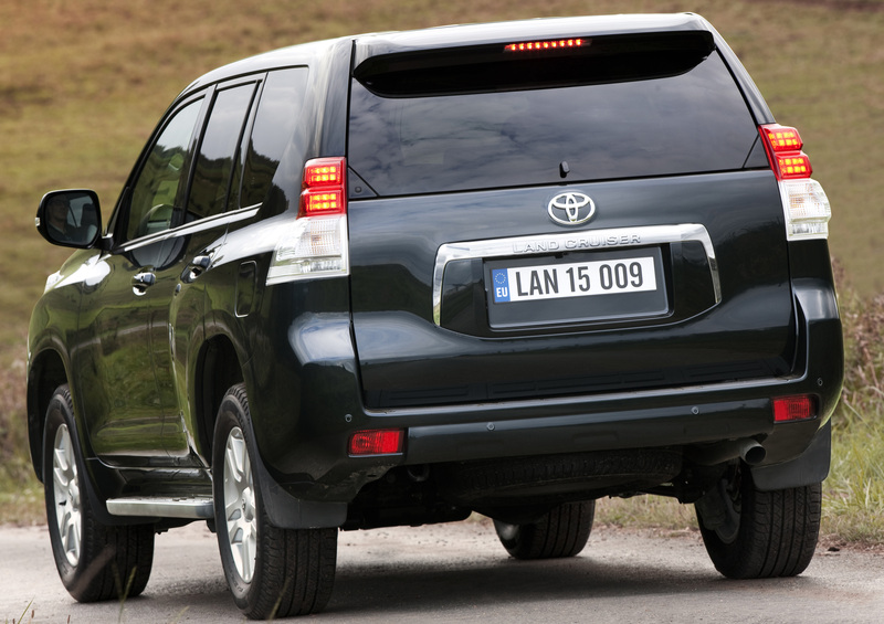 Toyota Land Cruiser (2009-24) (28)