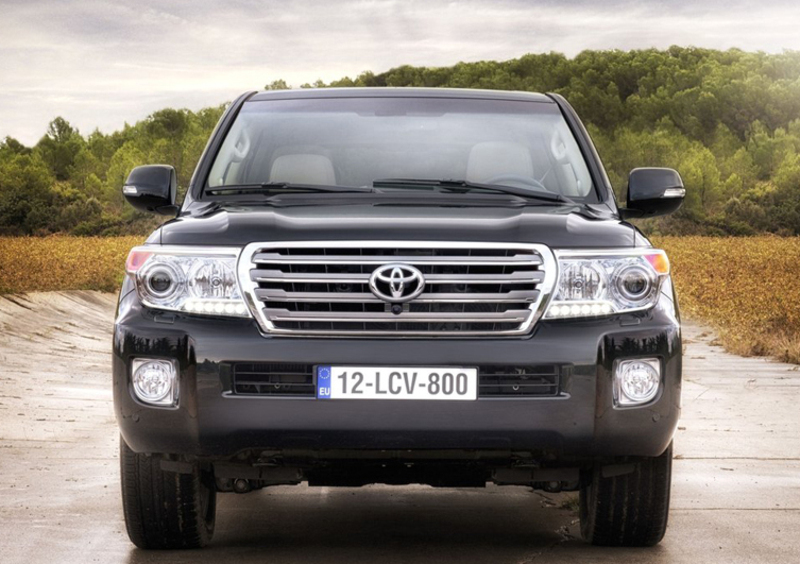 Toyota Land Cruiser V8 (2008-15) (5)