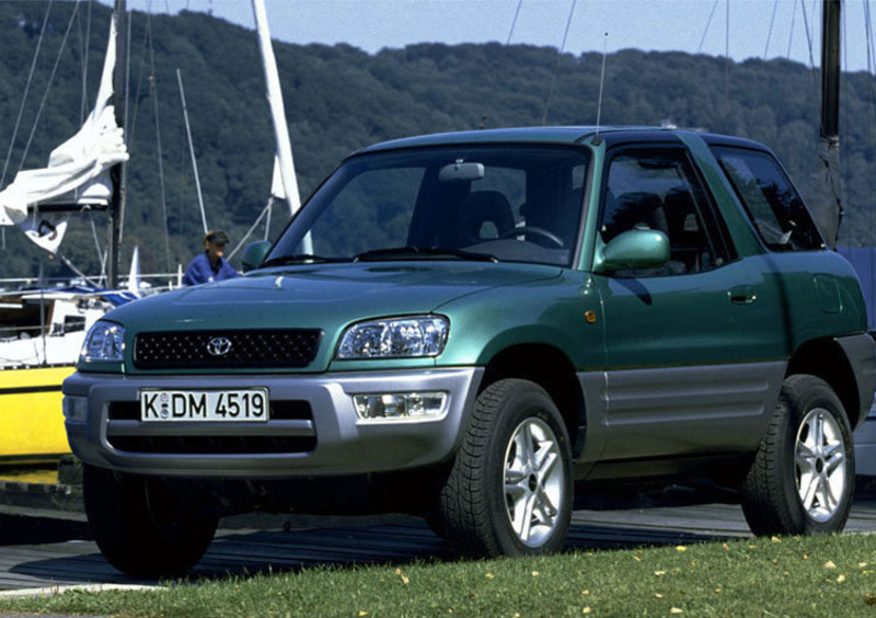 Toyota RAV4 (1994-00) (2)