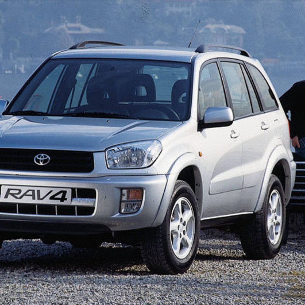 Toyota RAV4 (2000-06)