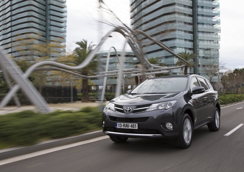 Toyota RAV4 (2013-19) (10)