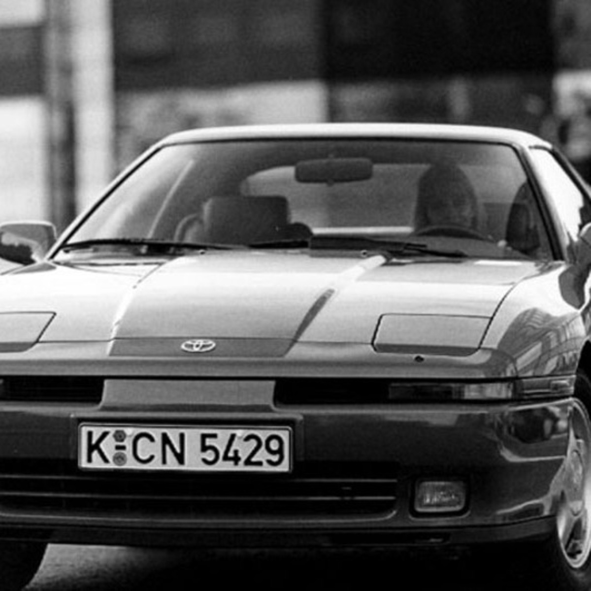 Toyota Supra Coup&eacute;