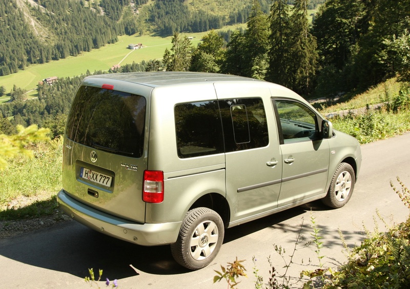 Volkswagen Caddy (2010-15) (18)