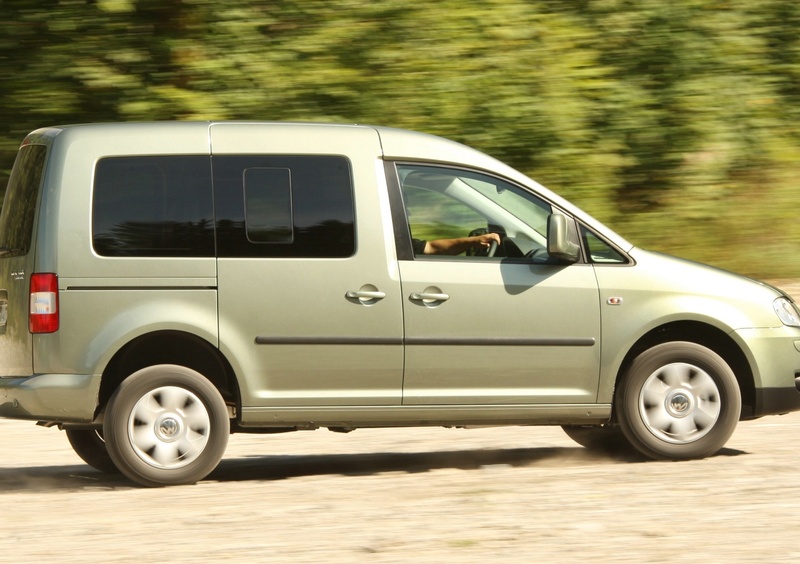 Volkswagen Caddy (2010-15) (19)