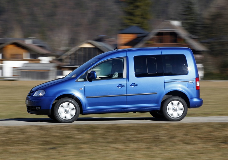 Volkswagen Caddy (2010-15) (21)