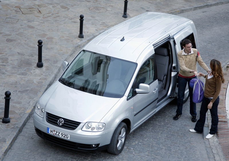 Volkswagen Caddy (2010-15) (37)