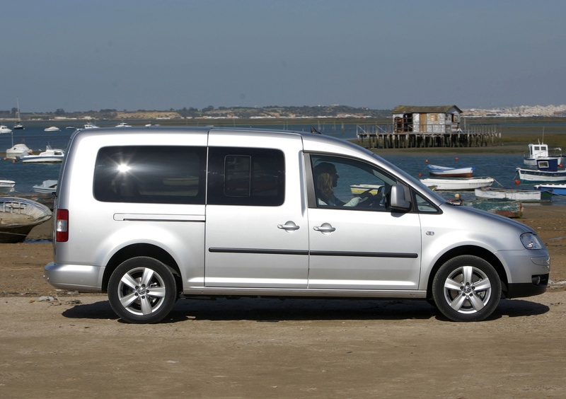 Volkswagen Caddy (2010-15) (42)