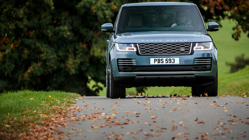 Range Rover: arriva la ibrida plug-in P400e 