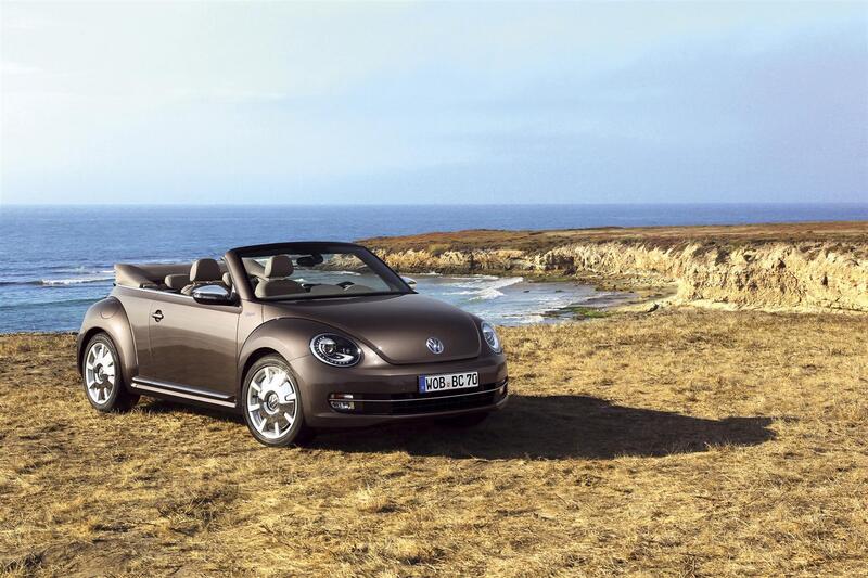 Volkswagen Maggiolino Cabrio 2.0 TDI DSG Design BlueMotion Technology 