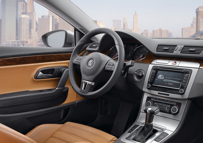 Volkswagen Passat CC (2008-12) (12)