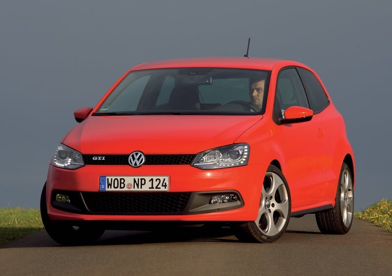 Volkswagen Polo (2009-18) (15)