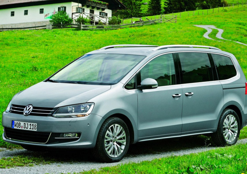 Volkswagen Sharan (2010-21) (26)