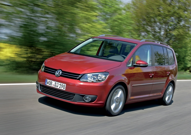 Volkswagen Touran (2010-15) (2)