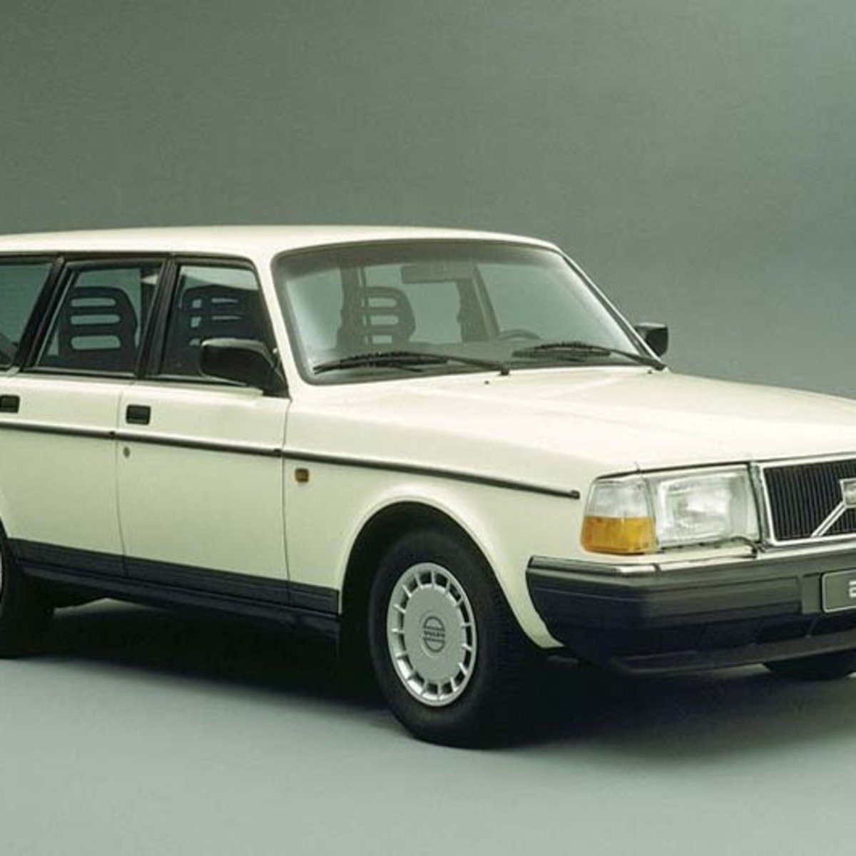 Volvo 240 Station Wagon