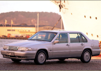 Volvo S90 (1996-98)