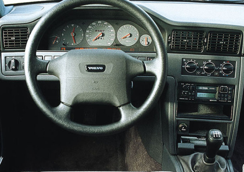 Volvo S90 (1996-98) (4)