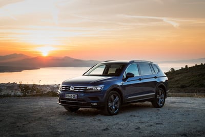 VW Tiguan Allspace. A pochi &#039;passi&#039; dal Touareg [Video]