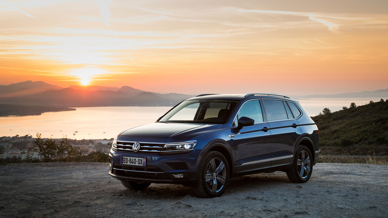 VW Tiguan Allspace. A pochi &#039;passi&#039; dal Touareg [Video]