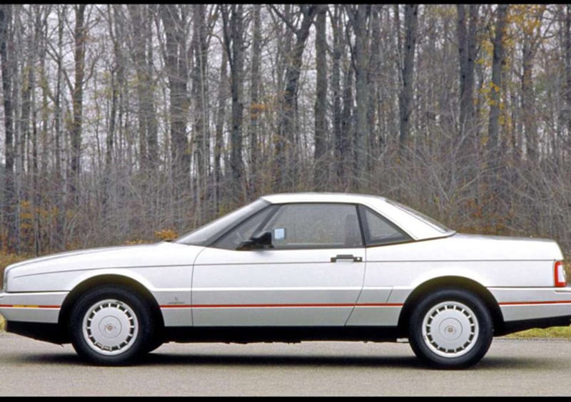 Cadillac Allanté (1990-92) (2)