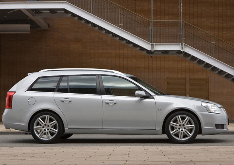 Cadillac BLS Station Wagon (2007-09) (2)