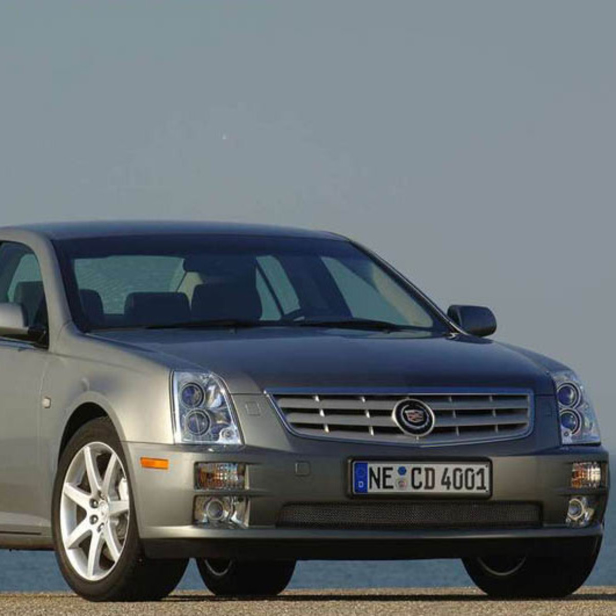 Cadillac STS