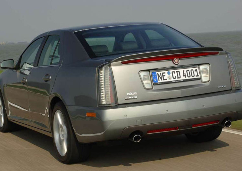 Cadillac STS (2005-09) (3)